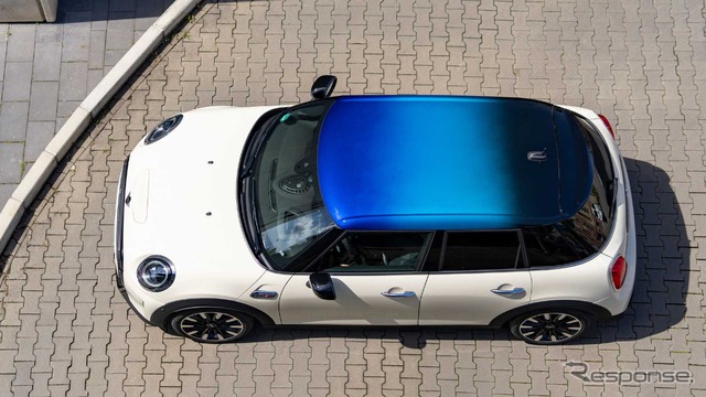 MINIの「マルチトーンルーフ」