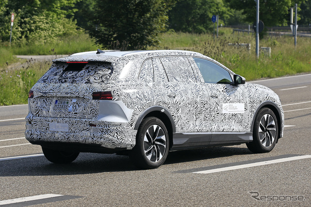 アウディの中国向け電動SUV(スクープ写真)