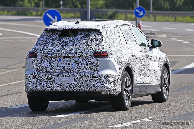 アウディの中国向け電動SUV(スクープ写真)
