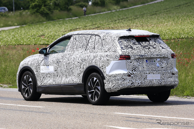 アウディの中国向け電動SUV(スクープ写真)