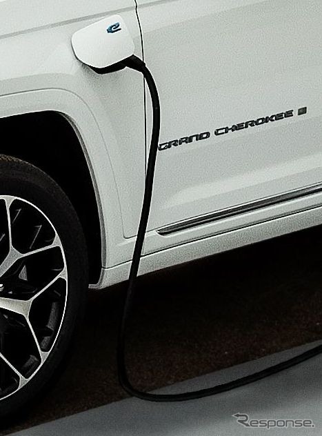 ジープ・グランドチェロキー 新型の「4xe」