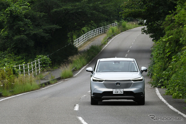 Honda ヴェゼル 新型(e:HEV Z)