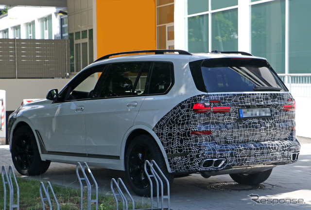 BMW X7 改良新型プロトタイプ(スクープ写真)
