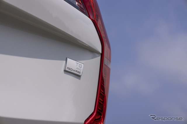 ボルボ XC90 リチャージ T8(XC90 Recharge Plug-in Hybrid T8 AWD Inscription)