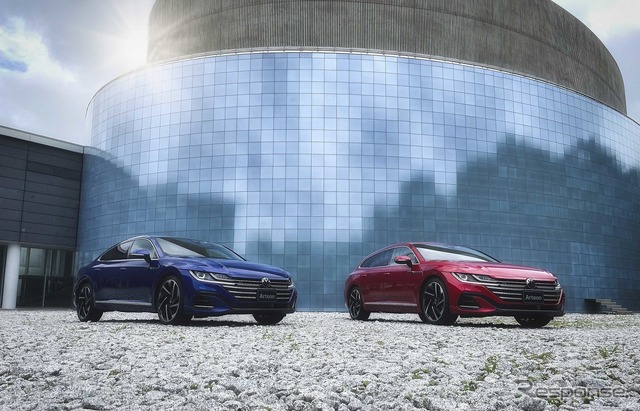 VW アルテオン(左)/アルテオン シューティングブレーク(右)