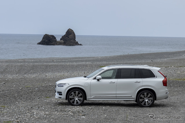 ボルボ XC90 リチャージ T8(XC90 Recharge Plug-in Hybrid T8 AWD Inscription)