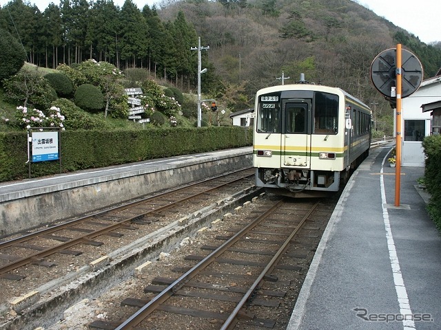 7月13日は全線が終日運休となぅた木次線。写真は出雲坂根駅。
