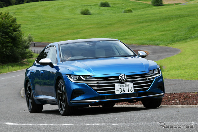 VW アルテオン 改良新型(TSI 4MOTION Elegance)