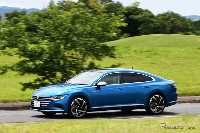 VW アルテオン 改良新型(TSI 4MOTION Elegance)
