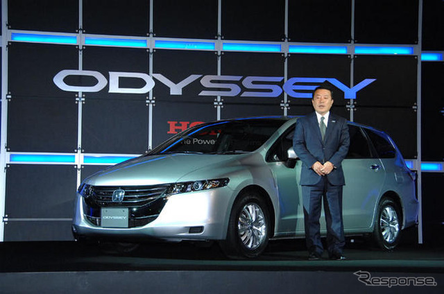 【ホンダ オデッセイ 新型発表】上質感を高めたスタイリング