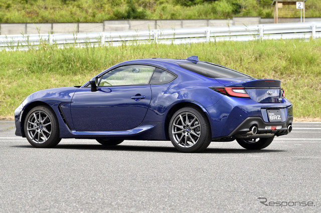 SUBARU BRZ