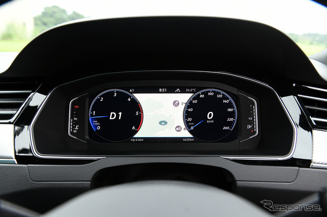 VW パサートヴァリアント 新型(TDI R-Line)