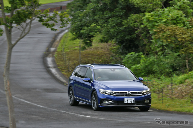 VW パサートヴァリアント 新型(TDI R-Line)