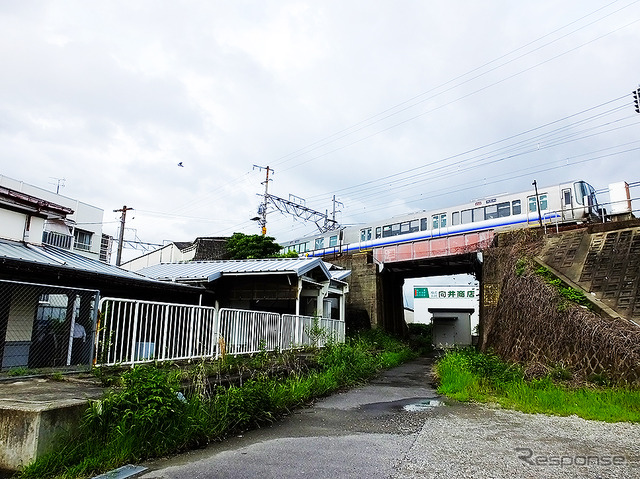 紀伊中ノ島駅の和歌山線旧線跡