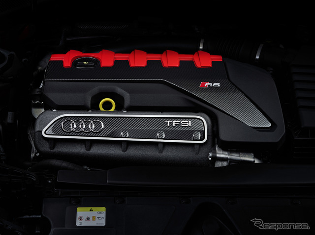 アウディ RS3 スポーツバック 新型