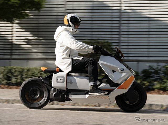 BMWモトラッド・デフィニション CE 04(参考)