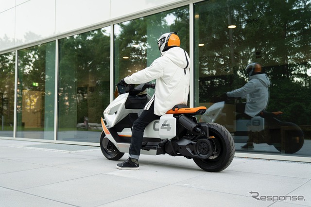 BMWモトラッド・デフィニション CE 04(参考)
