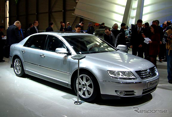 【ジュネーブショー2002速報】VW『フェートン』---Sも7もW12でどうだ!