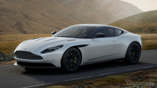 アストンマーティン DB11 の2022年モデル