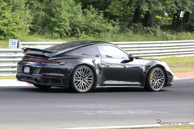 ポルシェ 911ハイブリッド 市販型プロトタイプ(スクープ写真)