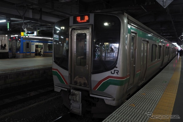 東北本線の上り普通列車。同線では倒木の影響で白石~福島間で運行を見合わせている。東北本線仙台駅。