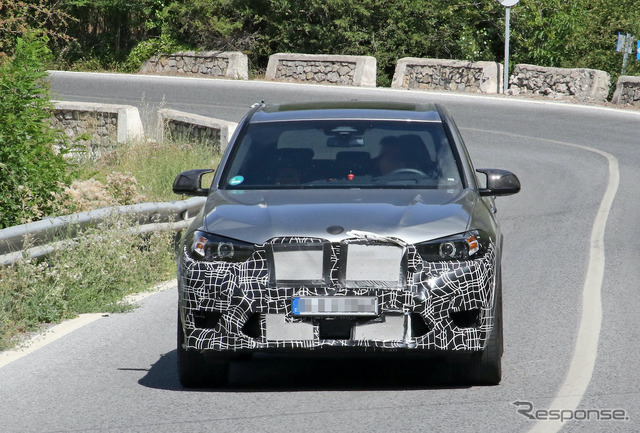 BMW X5M 改良新型プロトタイプ(スクープ写真)