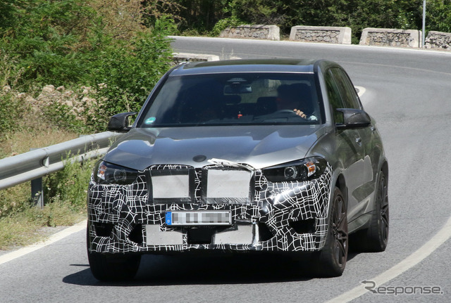 BMW X5M 改良新型プロトタイプ(スクープ写真)