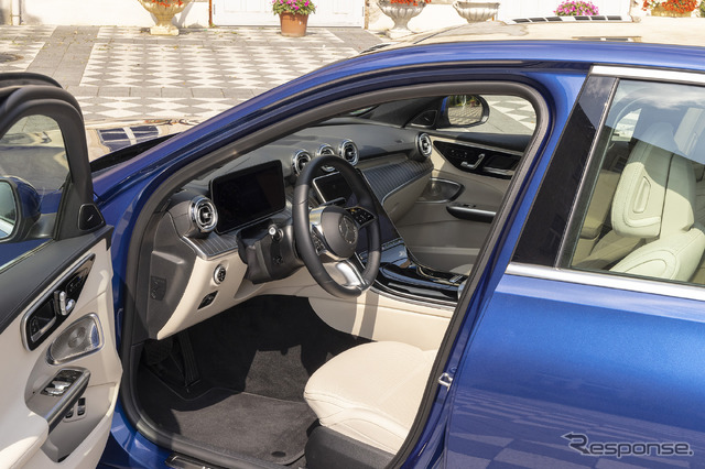 メルセデスベンツ Cクラス 新型(C300e 海外仕様)