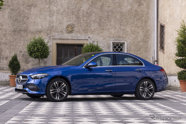 メルセデスベンツ Cクラス 新型(C300e 海外仕様)
