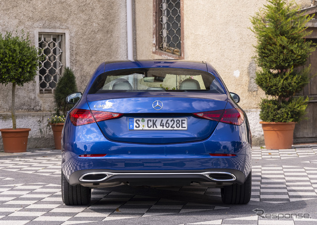 メルセデスベンツ Cクラス 新型(C300e 海外仕様)