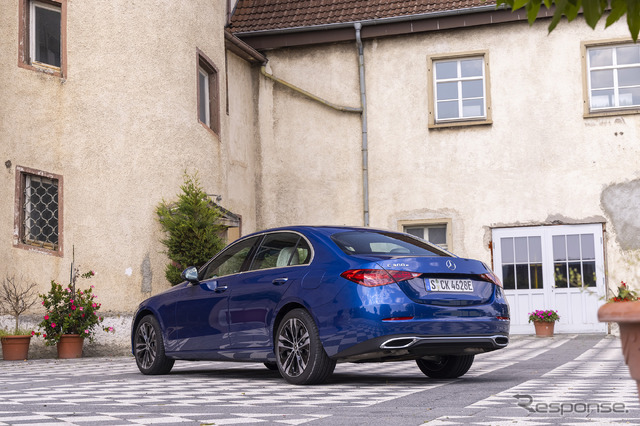 メルセデスベンツ Cクラス 新型(C300e 海外仕様)