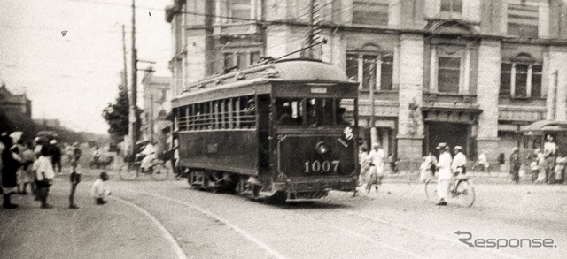 市営化からまもない1924年7月に開通した名古屋市電大津町線。名古屋市中区内にあった路線で、現在は「栄」と呼ばれている栄町から1.1km先の大津町(後に「大津橋」に改称)まで伸びていたが、1968年2月に廃止された。