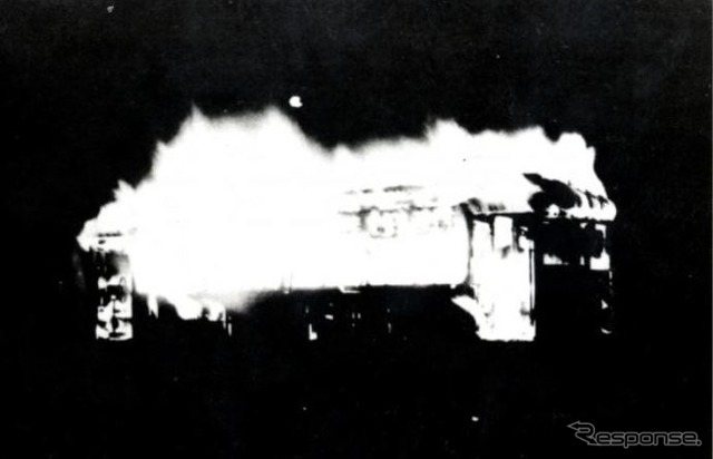 名古屋鉄道が運営していた時代はあまりに運賃が高額だったため、電車の焼き討ちというショッキングな事件も勃発。市民の不満が市営化に繋がったという。