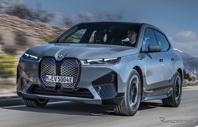 BMW iX の「xDrive50」
