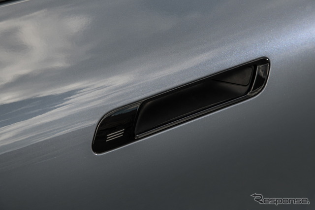 BMW iX の「xDrive50」