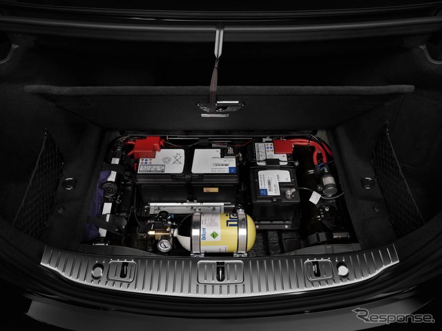 従来型メルセデスベンツ Sクラス の「S600 ガード」(参考)