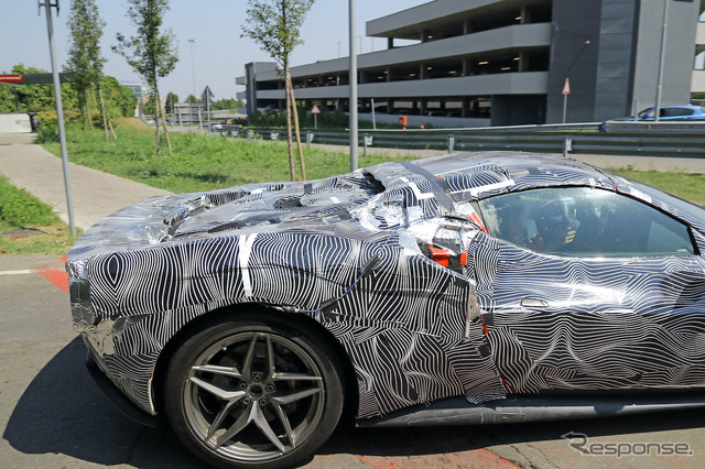 フェラーリ 296GTB スパイダー プロトタイプ(スクープ写真)