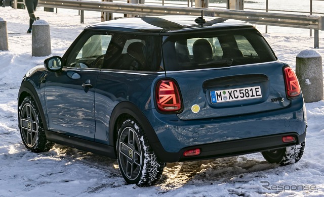 MINI クーパー SE 改良新型