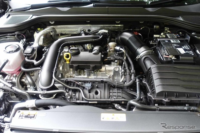 VW ゴルフヴァリアント 新型(eTSI アクティブ)
