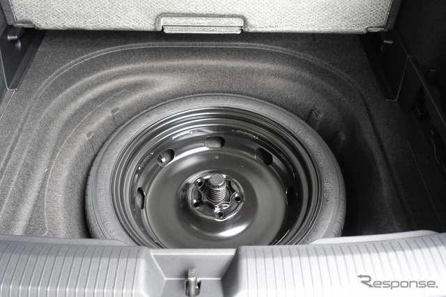 VW ゴルフヴァリアント 新型(eTSI アクティブ)