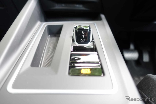 VW ゴルフヴァリアント 新型(eTSI アクティブ)