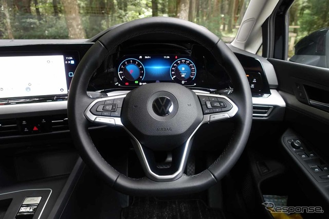 VW ゴルフヴァリアント 新型(eTSI アクティブ)