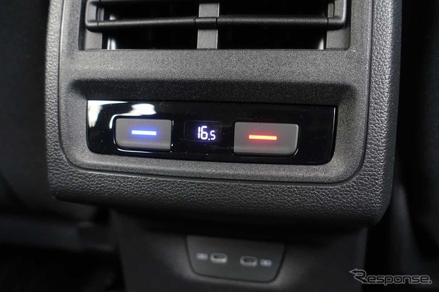 VW ゴルフヴァリアント 新型(eTSI アクティブ)