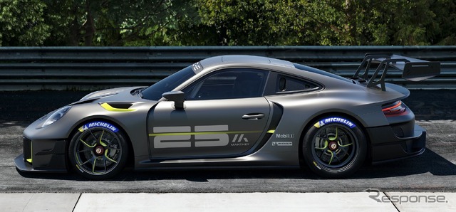 ポルシェ 911GT2 RS クラブスポーツ 25