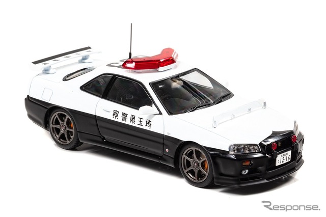 日産 スカイライン GT-R(BNR34)2000 埼玉県警察高速道路交通警察隊車両(803)