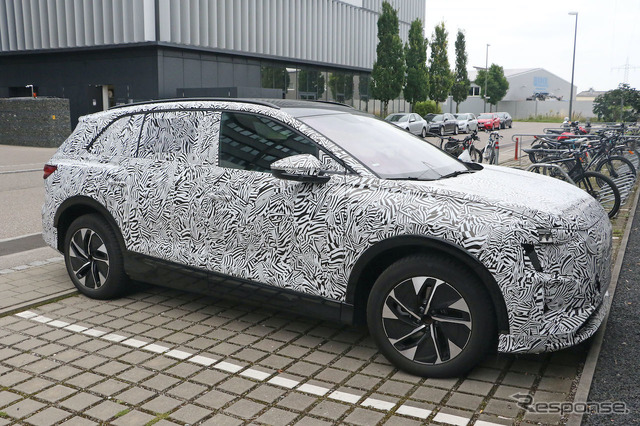 中国専売が予想されるアウディの新型電動SUVのプロトタイプ(スクープ写真)