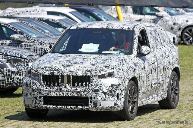 BMW X1 次期型プロトタイプ(スクープ写真)