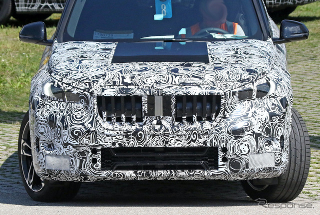 BMW X1 次期型プロトタイプ(スクープ写真)