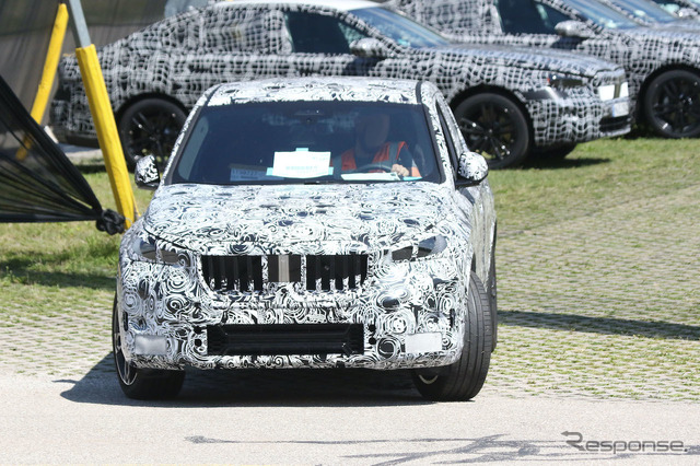 BMW X1 次期型プロトタイプ(スクープ写真)