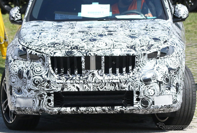BMW X1 次期型プロトタイプ(スクープ写真)